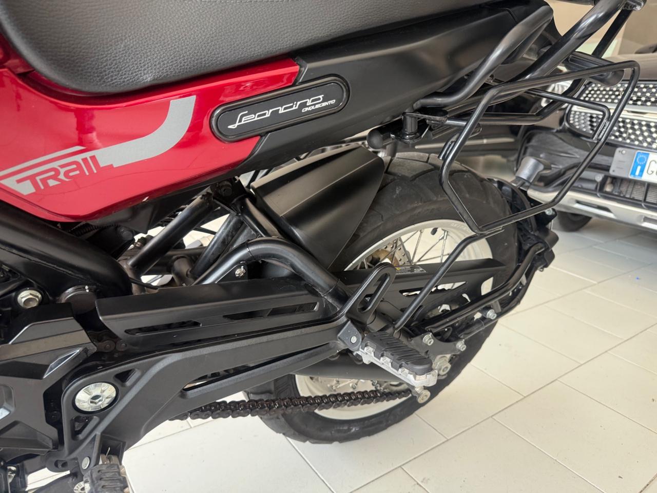 Benelli Leoncino 500 Trial