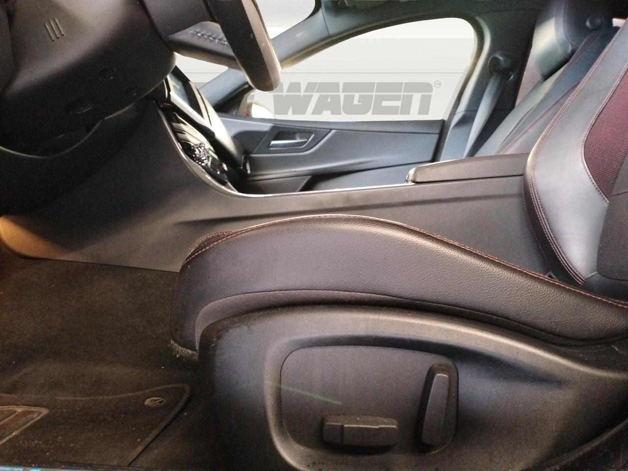 Jaguar XE 2.0 D Turbo aut. Portfolio - OPERATORI DEL SETTORE - GUASTO AL MOTORE