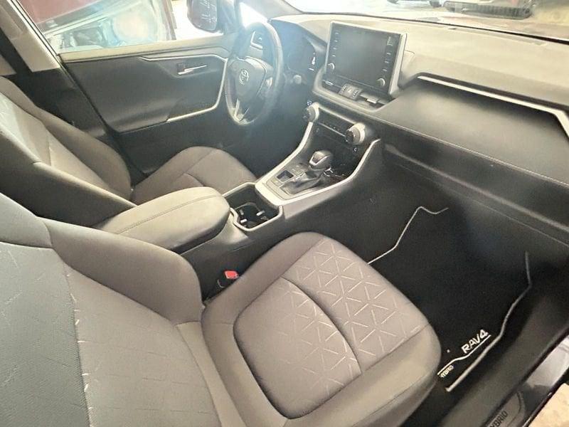 Toyota RAV4 Rav4 2.5 vvt-ie h Active 2wd 218cv e-cvt
