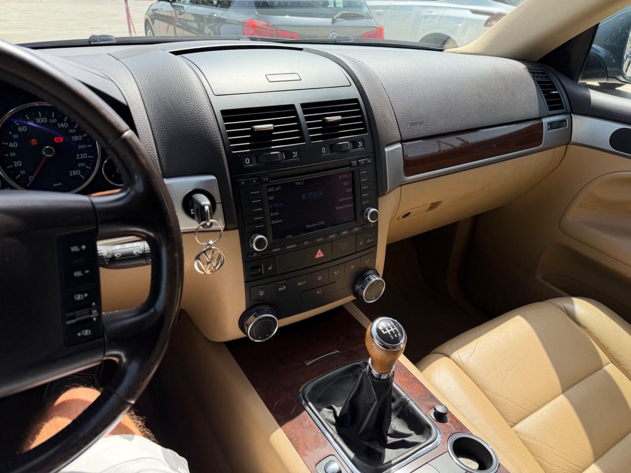 VW TOUAREG R5 2.5TDI 174CV MANUALE/150.000KM