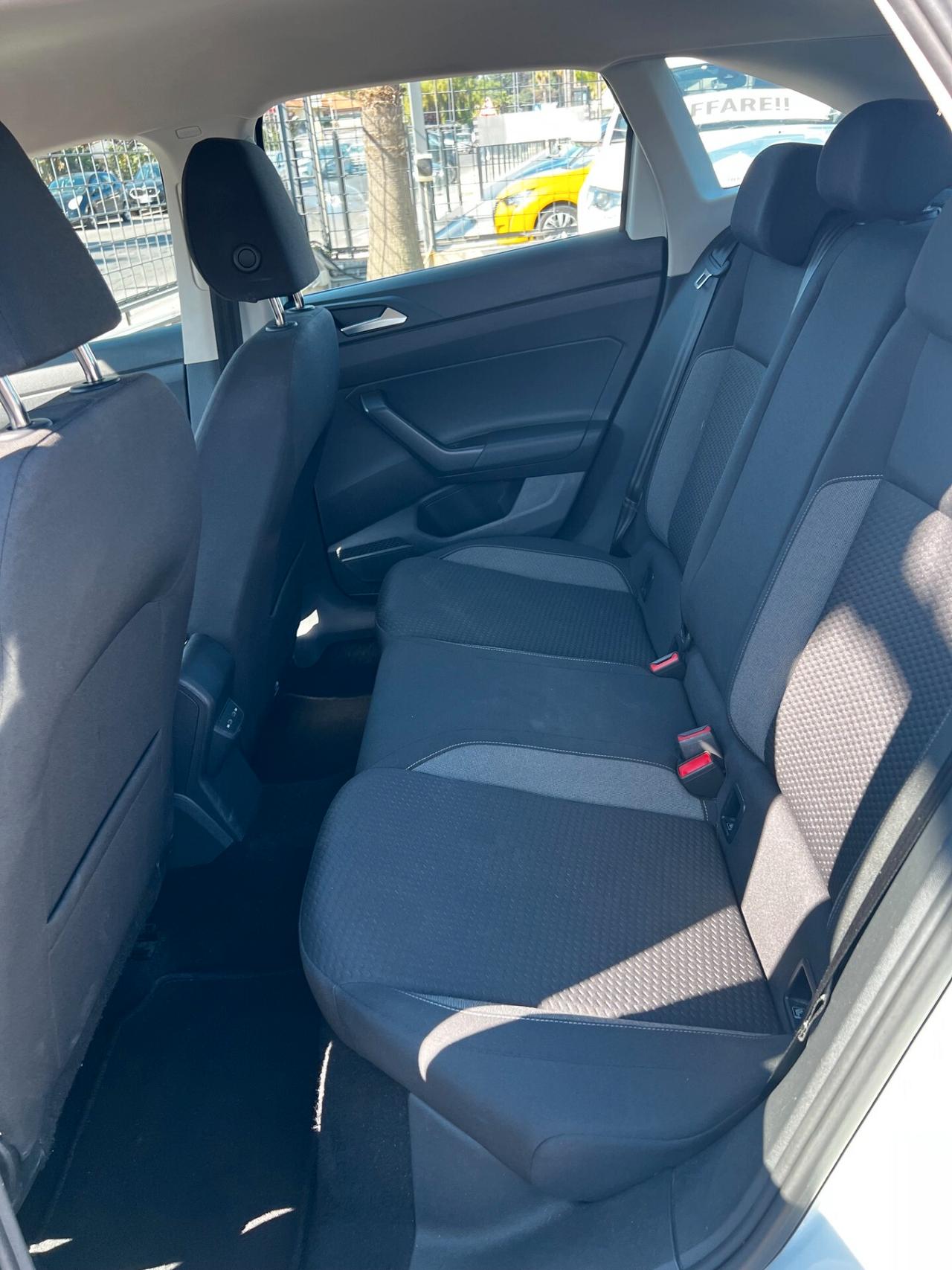 Volkswagen Taigo 1.0 TSI 110 CV DSG R-Line