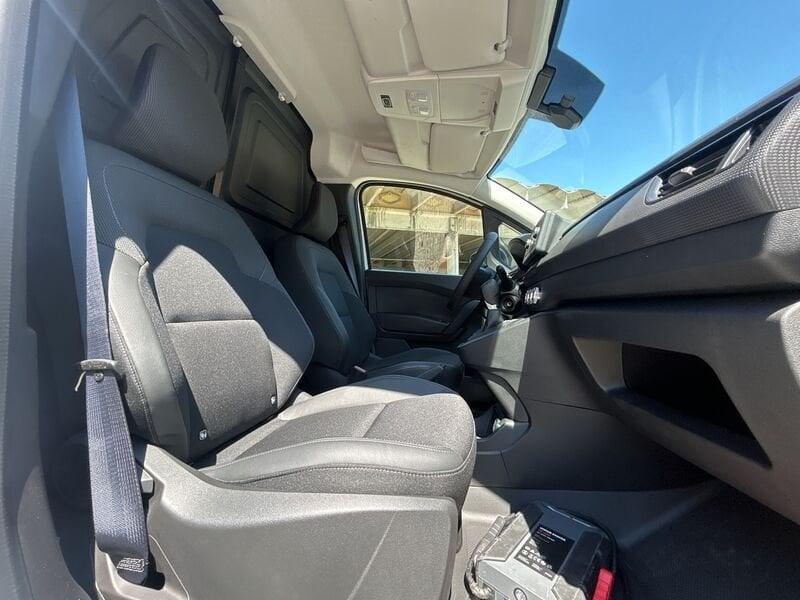 Nissan Townstar EV Townstar 22kW Van Acenta L1