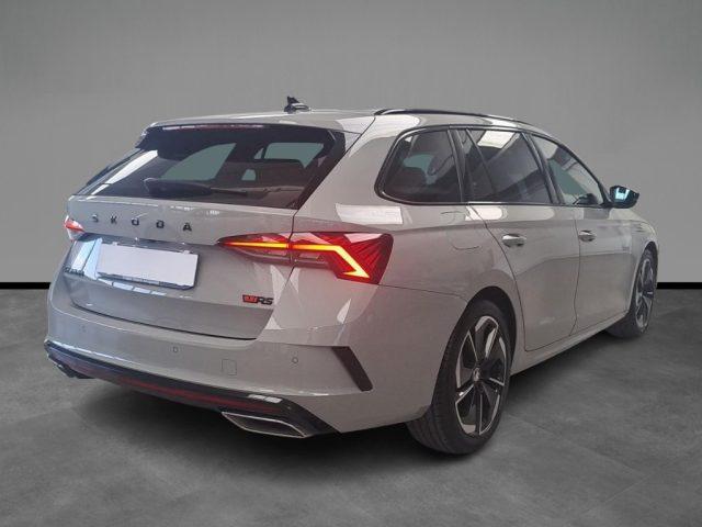 SKODA Octavia 2.0 TDI EVO SCR 200 CV DSG Wagon RS