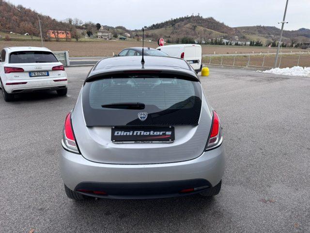 LANCIA Ypsilon 0.9 TwinAir 85 CV 5 porte S&S DFN Platinum