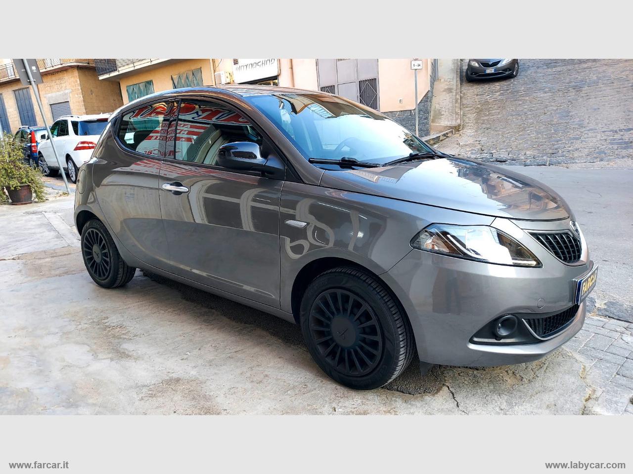 LANCIA Ypsilon 1.0 FireFly 5pS&S Hyb. Eco Silv. SUPER PROMO