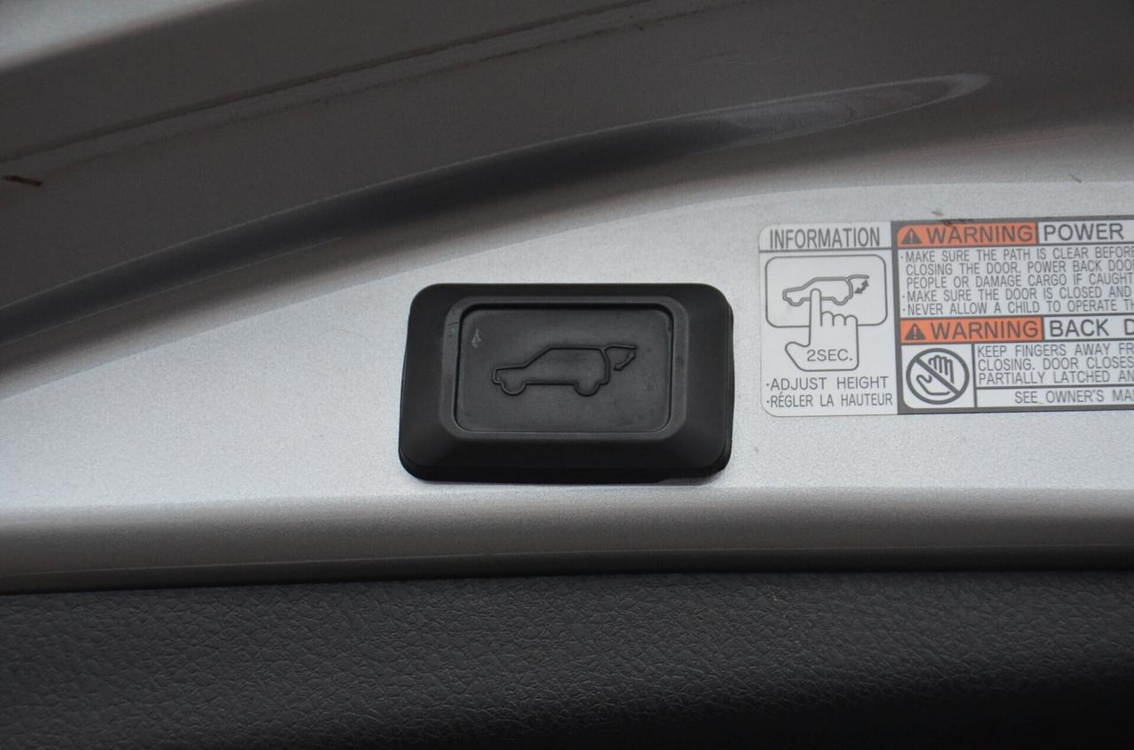 Toyota RAV 4 2.5 Hybrid 2WD Style