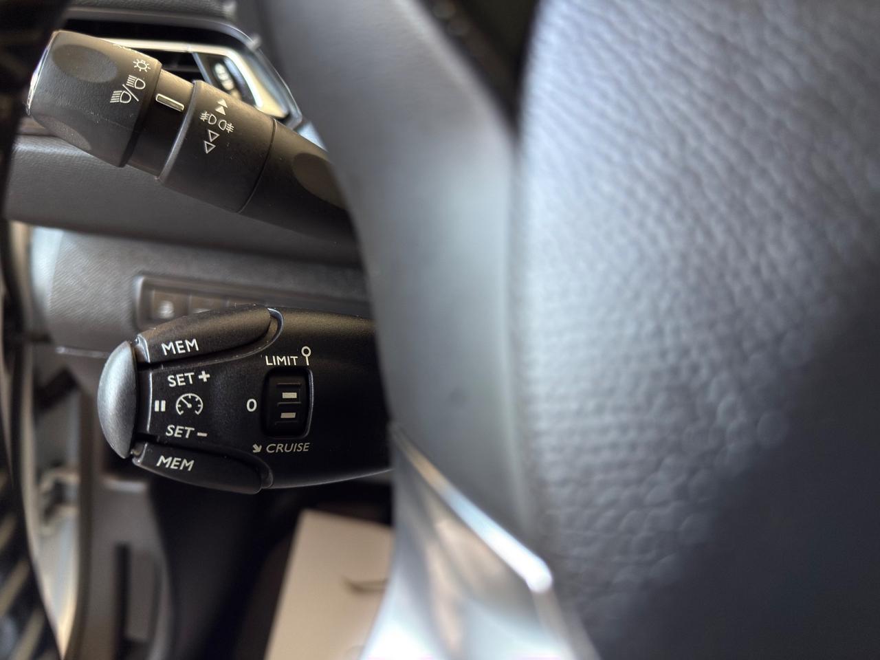 Peugeot 308 BlueHDi 120 S&S SW Allure
