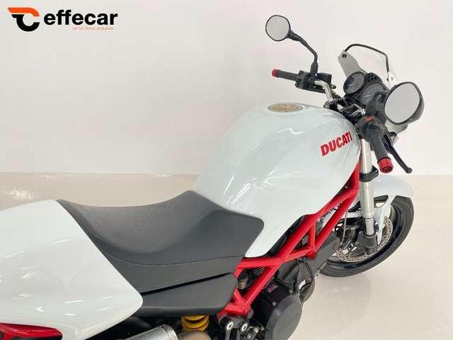 Ducati Monster 695 695