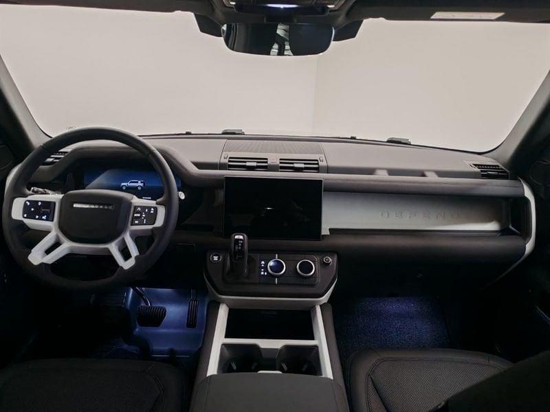 Land Rover Defender 3.0 D6 200 110 S AWD auto.