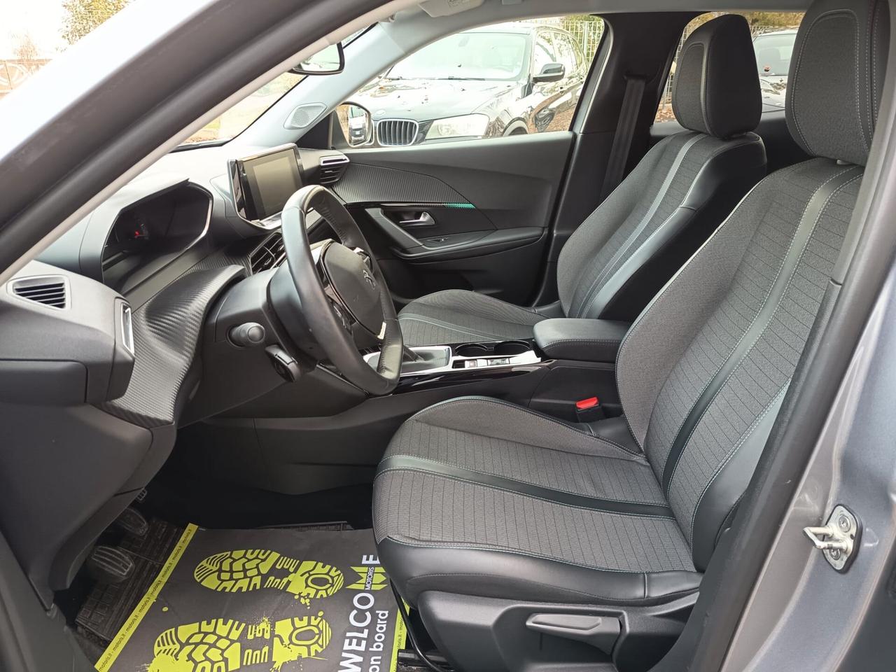 Peugeot 2008 PureTech 100 S&S Allure