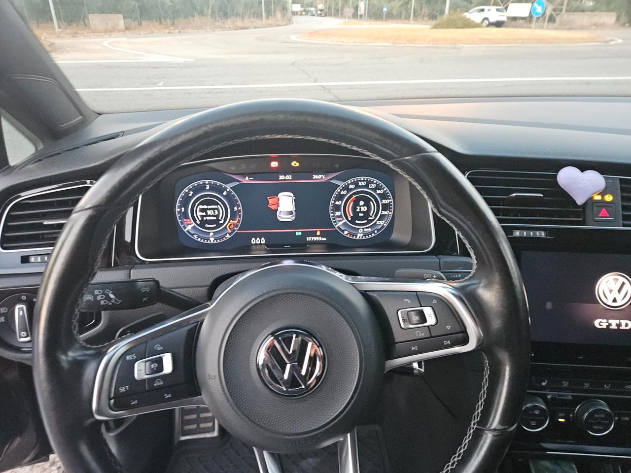 Volkswagen Golf GTD 2.0 TDI DSG 5p. BlueMotion Technology