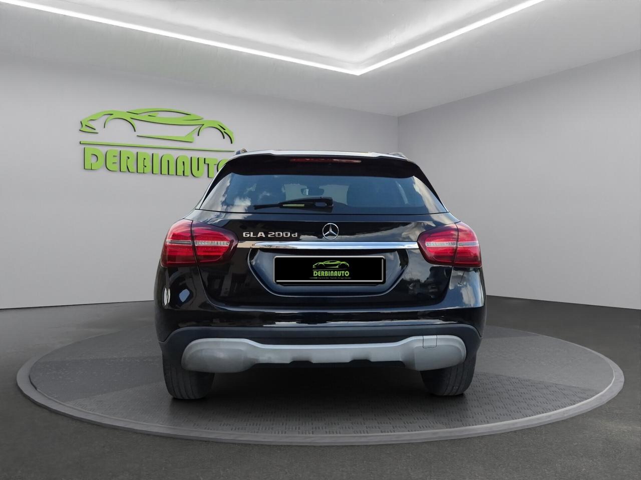 Mercedes-benz GLA 200 d Automatic Business Extra