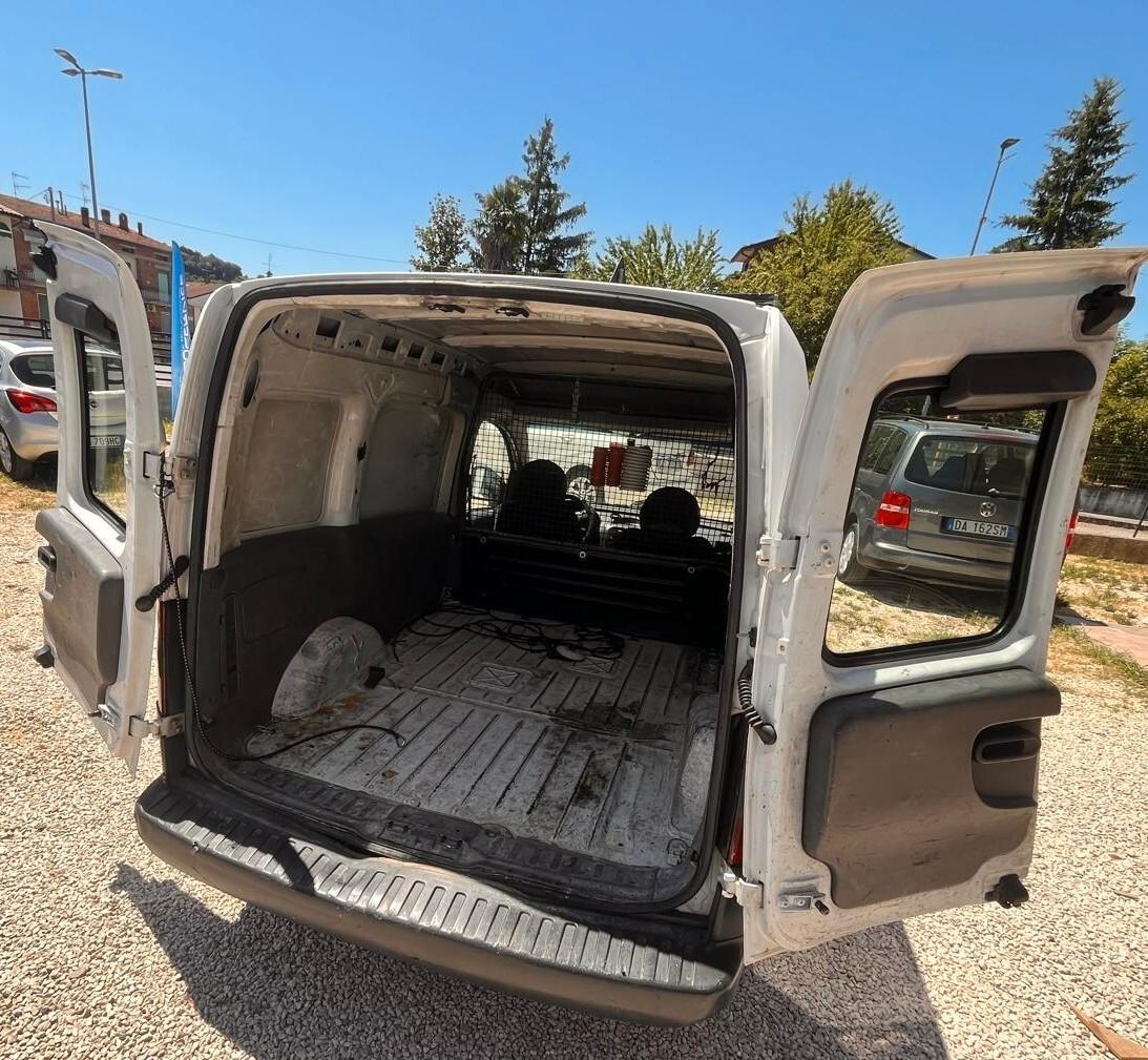 Opel Combo 1.7 DI 4p. Van Vetrato