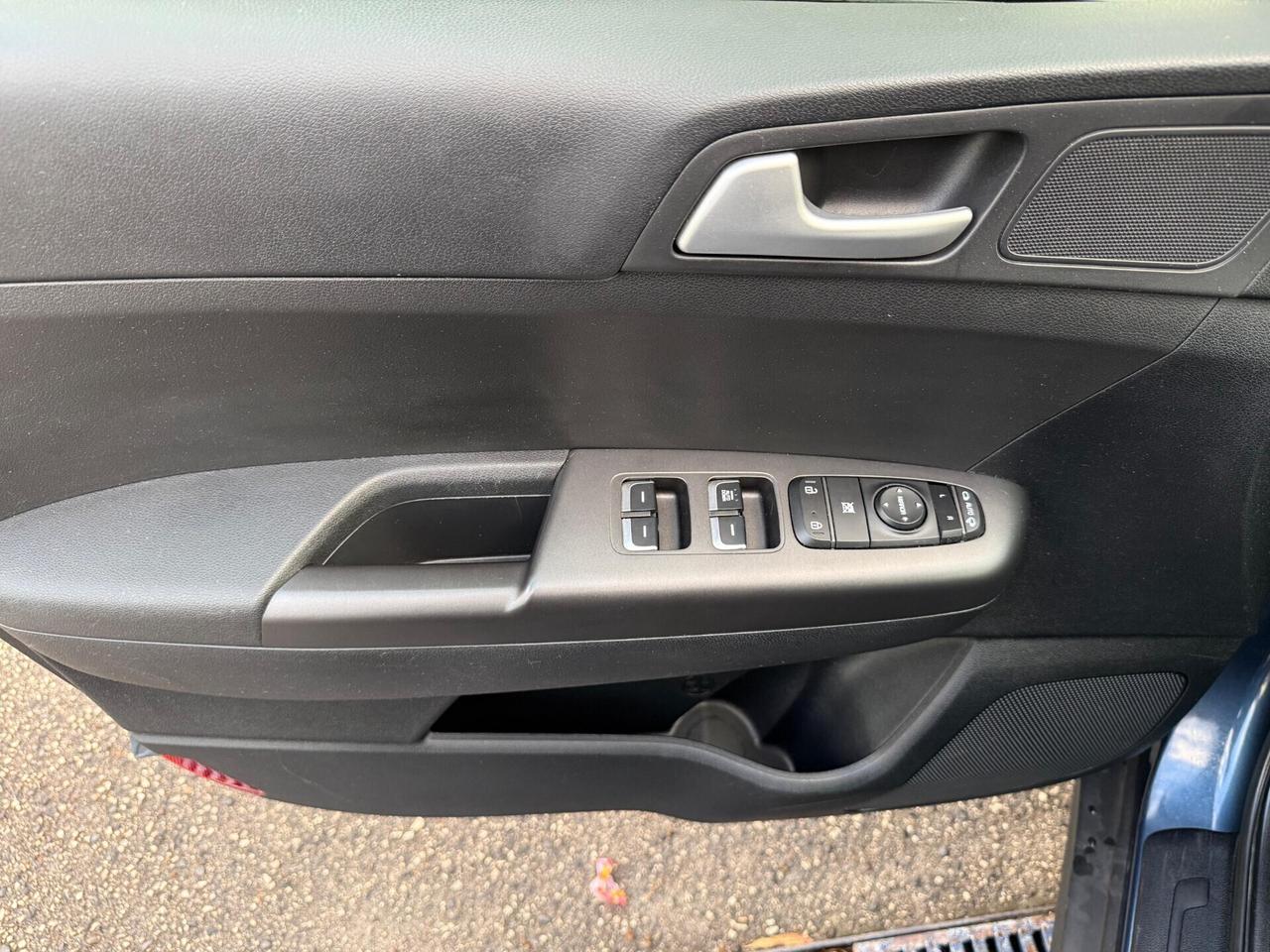 Kia Sportage 1.6 CRDI MHYB 136 CV B Class DCT 2WD