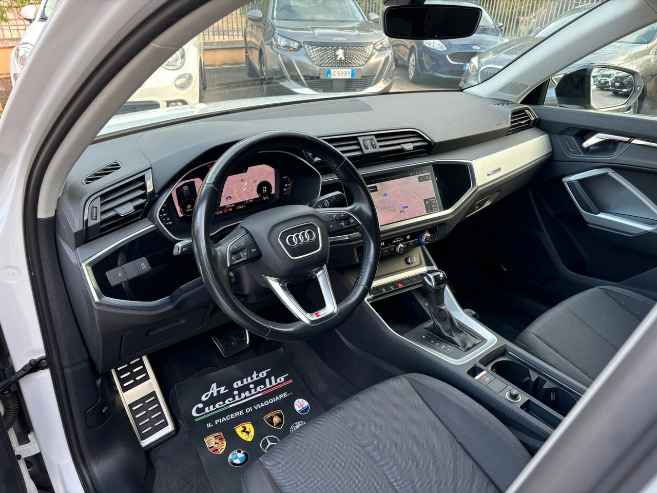 Audi Q3 35 TDI S tronic IDENTITY BLACK - SPORT