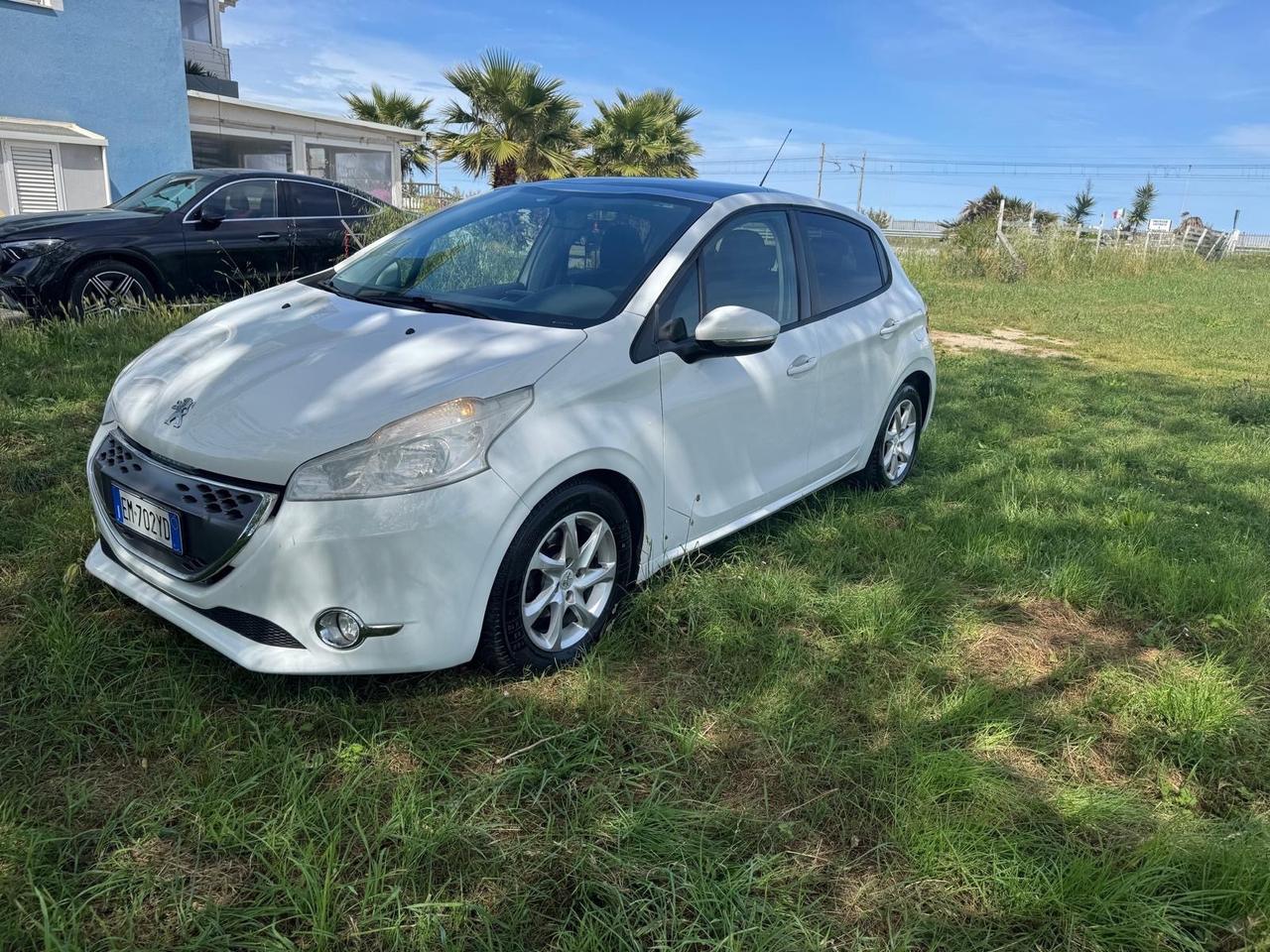 Peugeot 208 1.4 e-HDi 68 CV S&S 5 porte Active Neo P