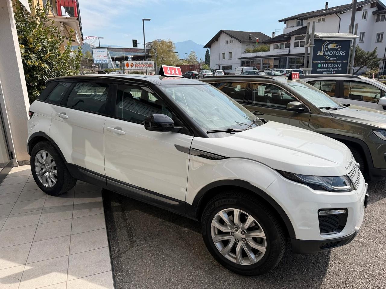 Land Rover Range Evoque 2.0 TD4 150 CV 5p. SE