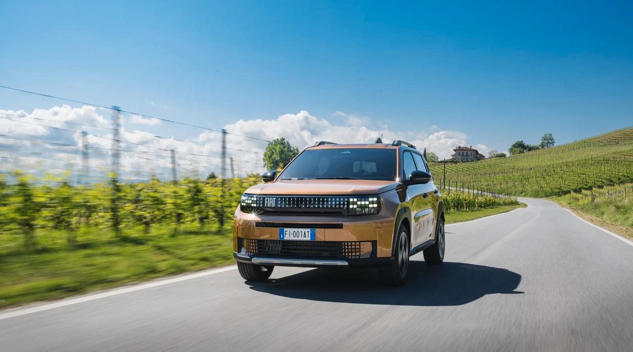 NUOVA Fiat Grande Panda 1.2 100 CV S&S Pop