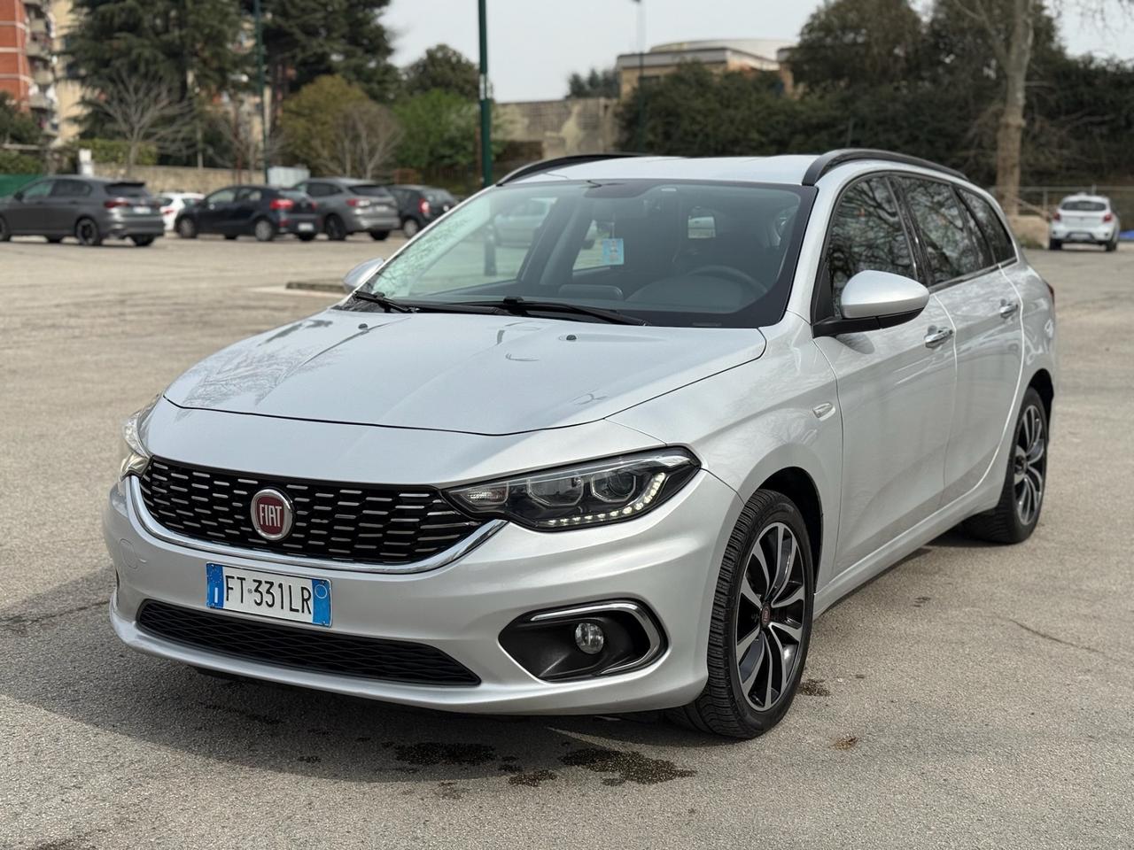 FIAT Tipo 2019 1.6Mtj Lounge 120cv Cambio Automatico