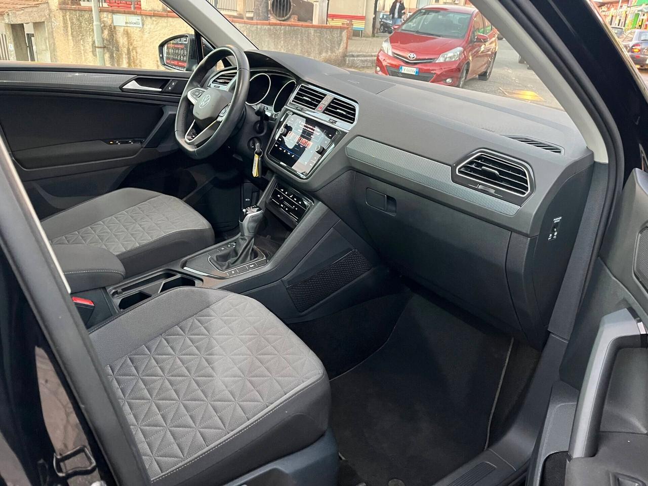 Volkswagen Tiguan 2.0 TDI 150 CV SCR DSG Life Garanzia 12/36 Mesi