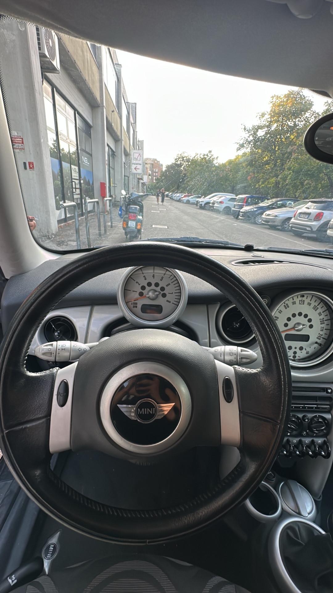 Mini 1.6 16V One