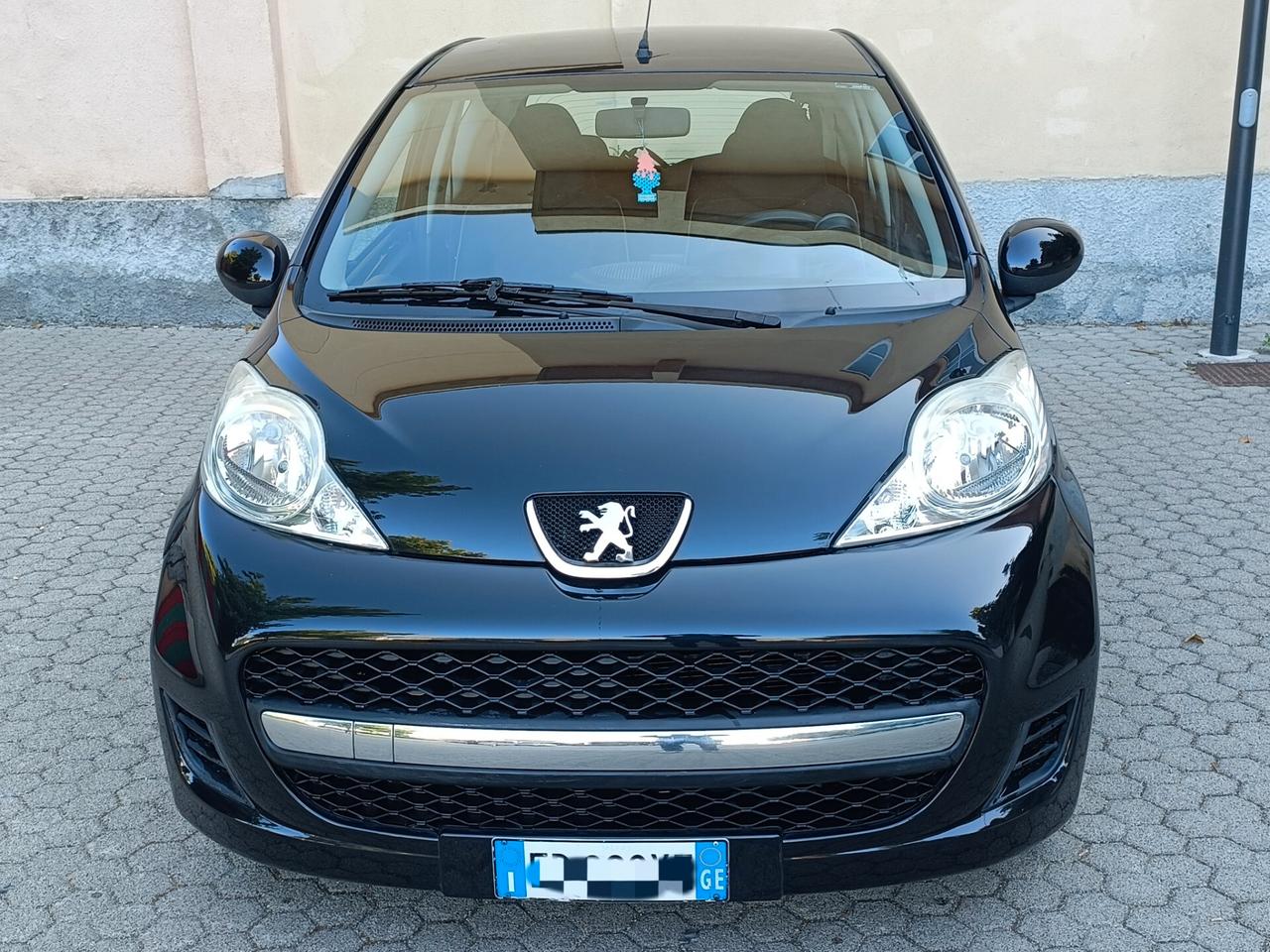 Peugeot 107 1.0 68CV 3p. Sweet Years