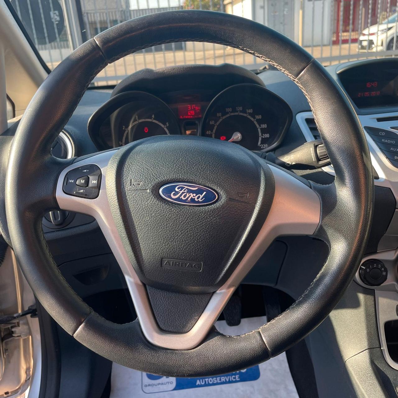 Ford Fiesta 1.2 82 CV 5 porte Titanium