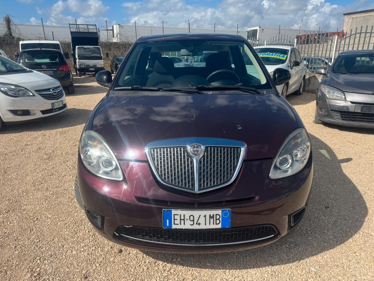Lancia Ypsilon 1.2 69 CV 5 porte GPL Ecochic Diva