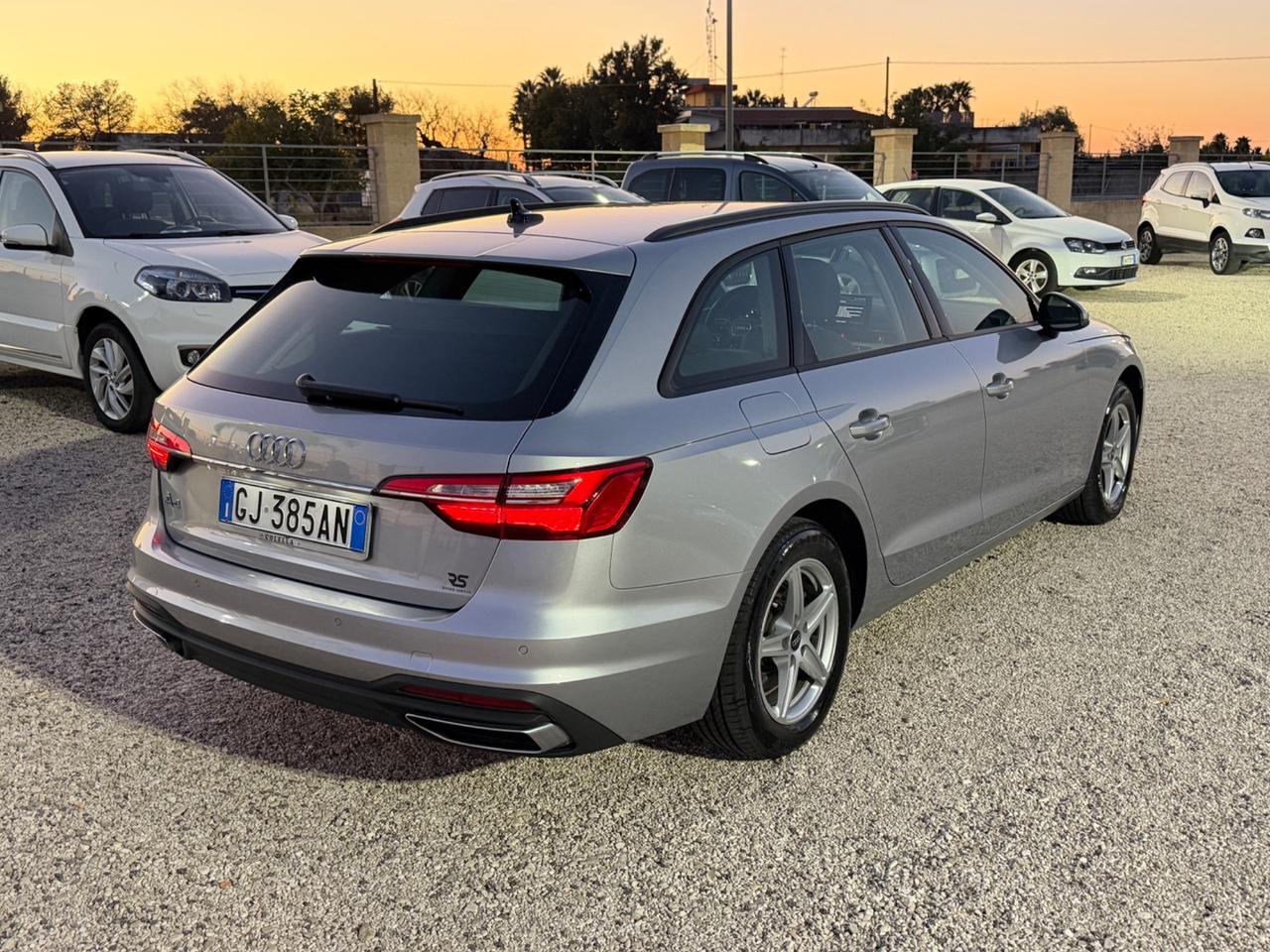 Audi A4 Avant 35 TDI/163 CV S tronic