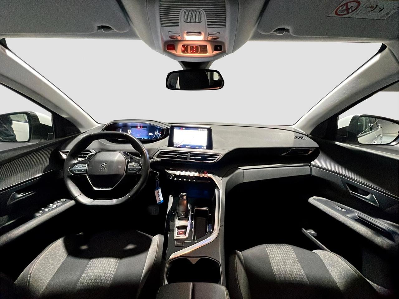 Peugeot 3008 BlueHDi 130 S&S EAT8 Business