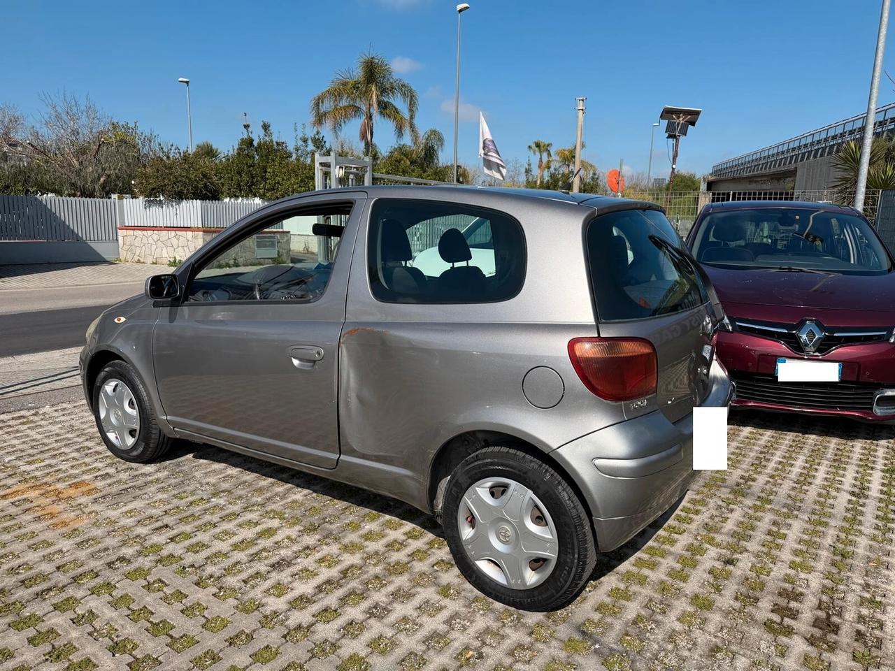 Toyota Yaris 1.4 tdi D-4D cat 3 porte Sol-2005