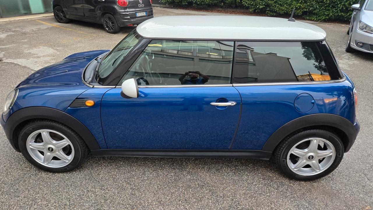 Mini 1.6 16V Cooper