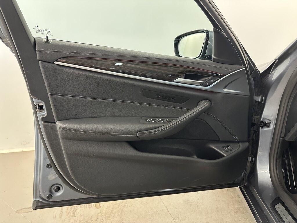BMW Serie 5 Touring 520 d Mild Hybrid 48V Luxury Steptronic