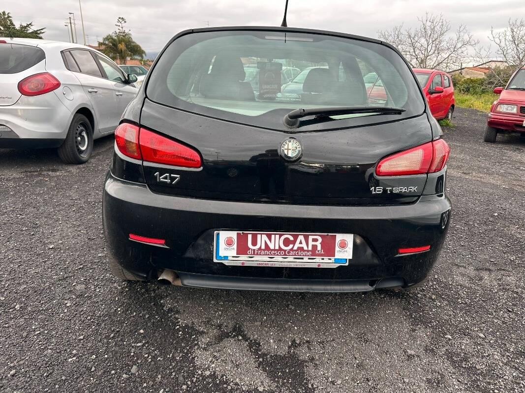 Alfa Romeo 147 1.6 ts 16v Distinctive c esp 105cv 5p