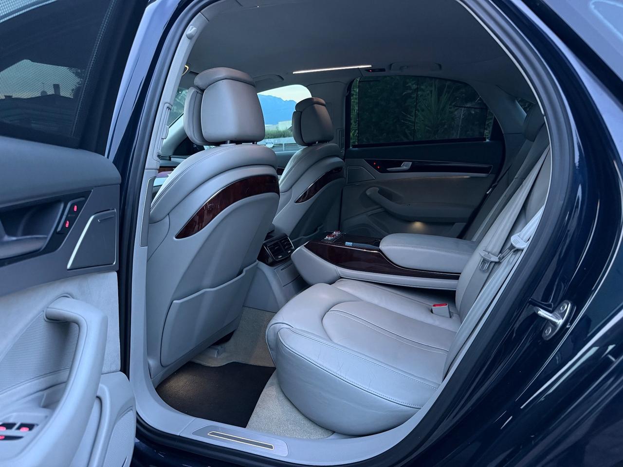 Audi A8 3.0 TDI 250 CV QUATTRO TIPTRONIC