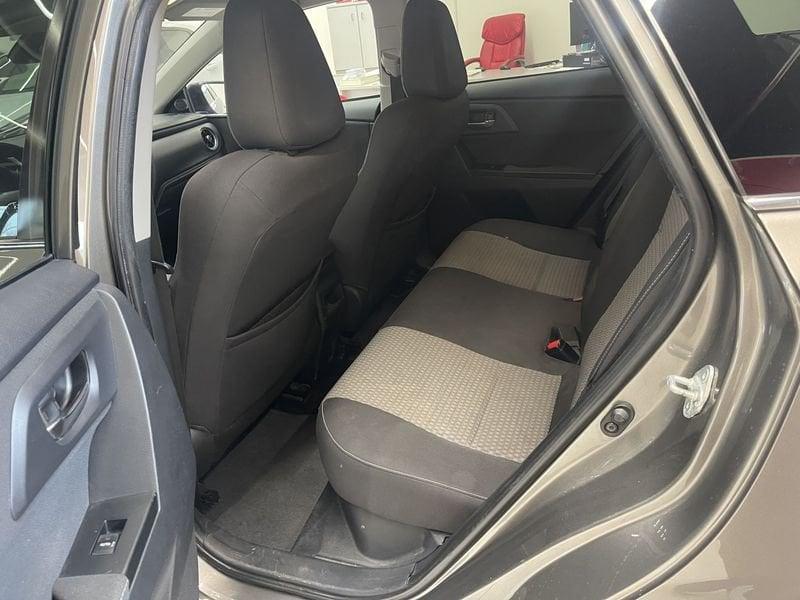 Toyota Auris Auris Touring Sports 1.8 Hybrid Black Edition