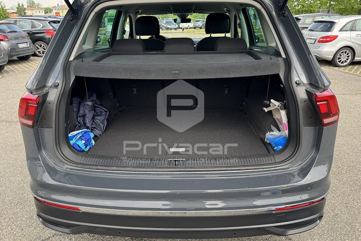 VOLKSWAGEN Tiguan 2.0 TDI 150 CV SCR DSG Life