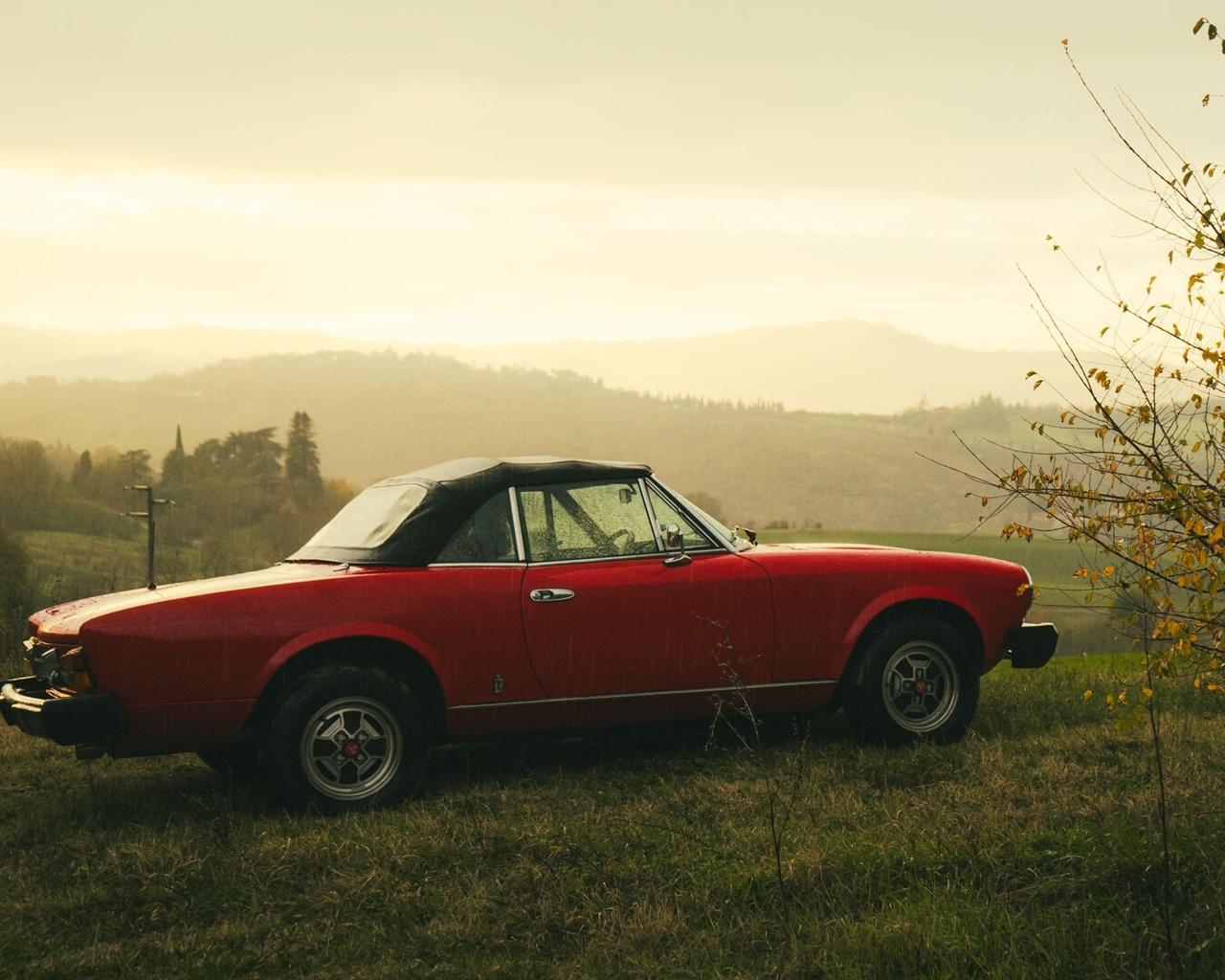 Fiat 124 Spider America CS Pininfarina
