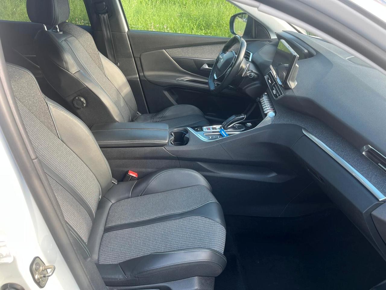 Peugeot 3008 BlueHDi 130 S&S Allure