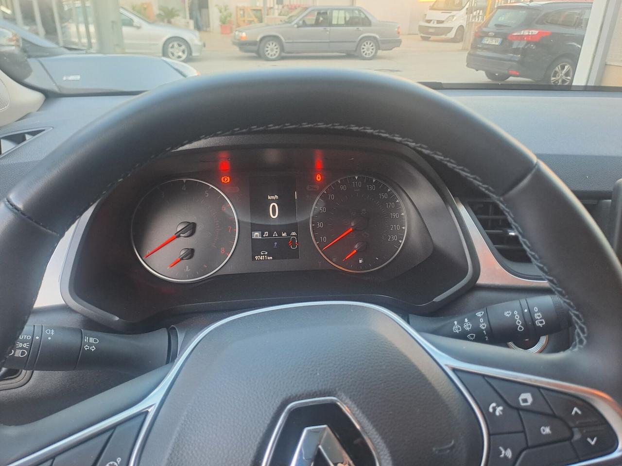 Renault Captur TCe 100 CV GPL FAP Intens