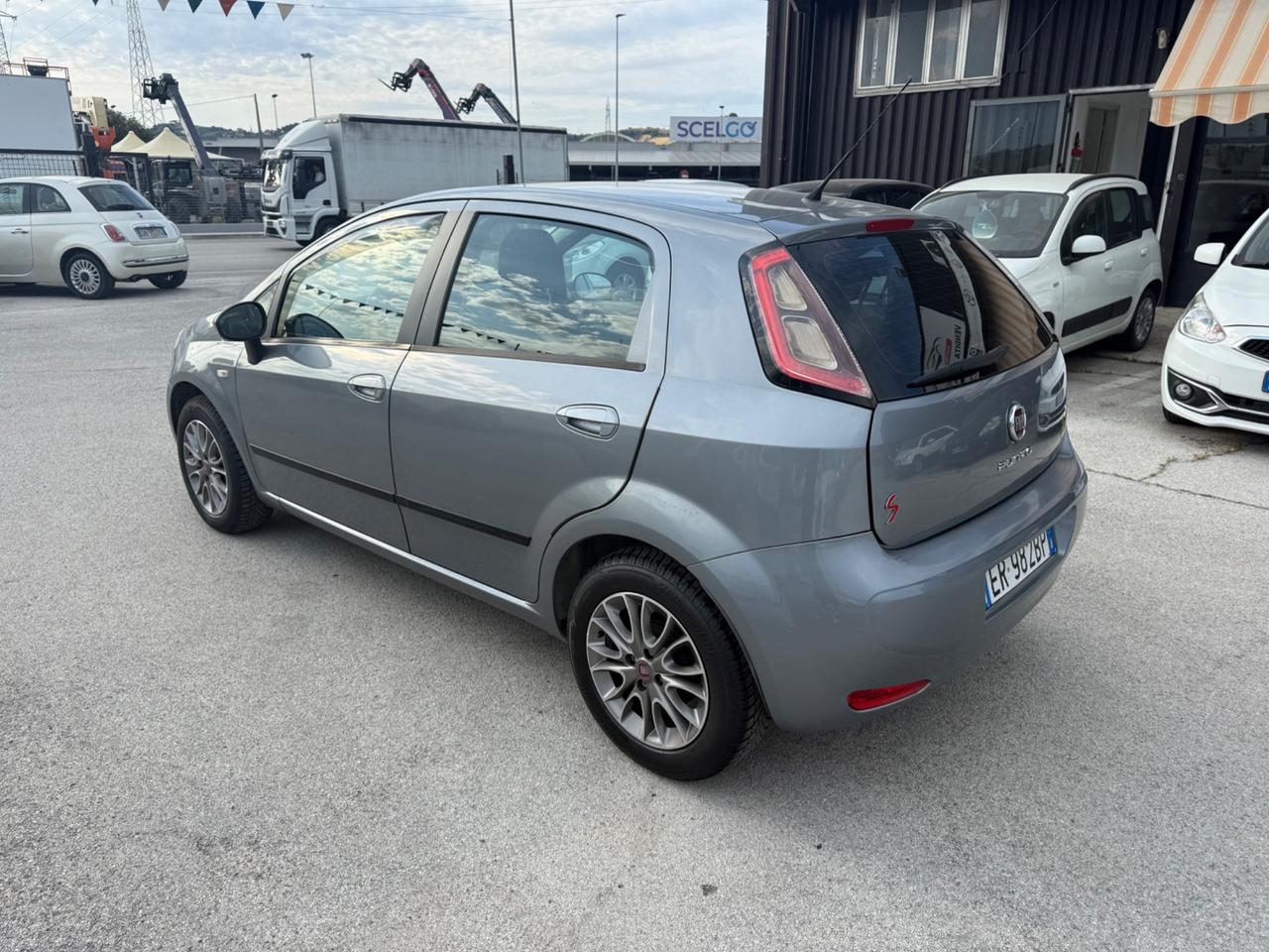 Fiat Punto 1.2 8V 5 porte Lounge