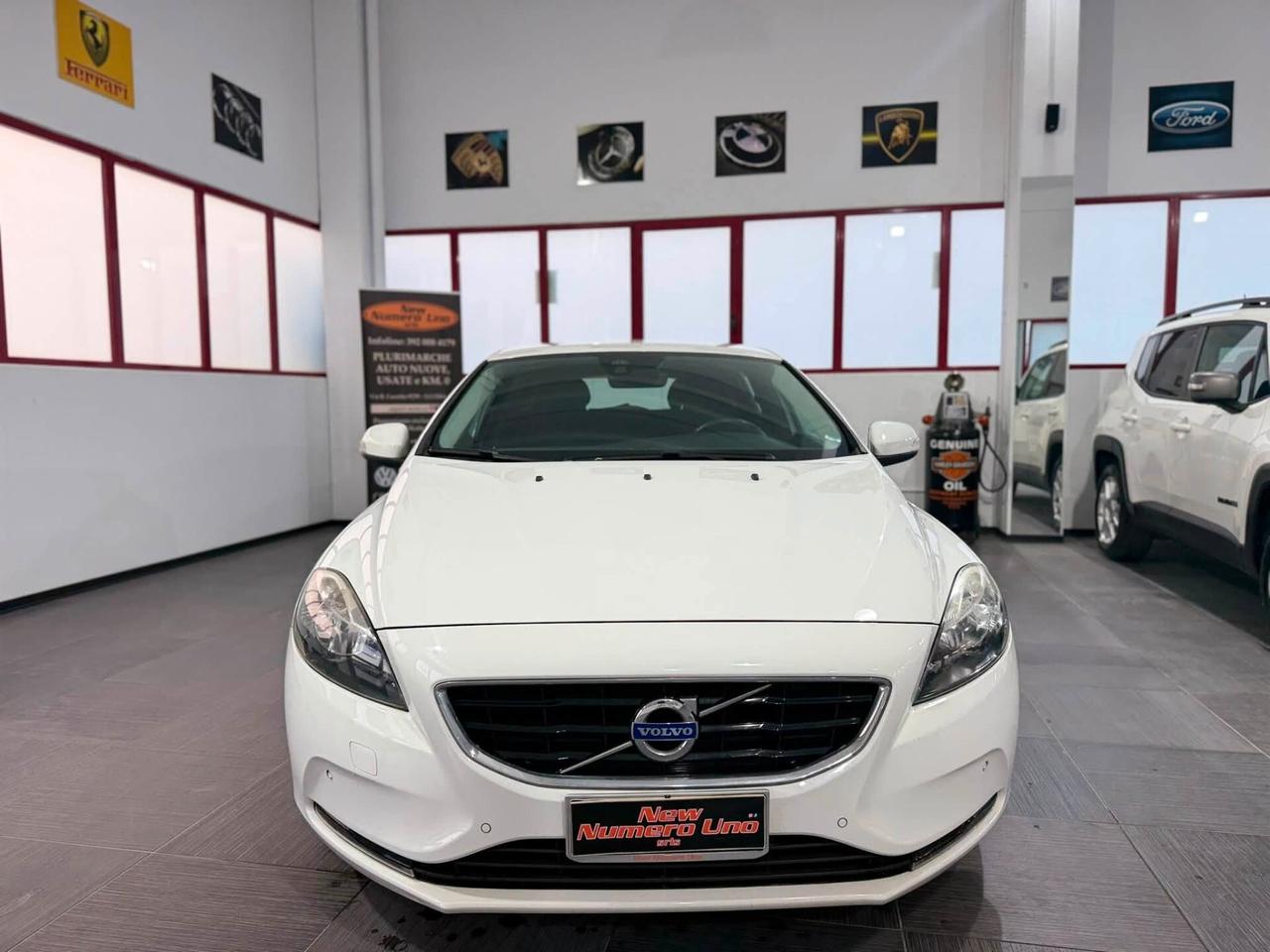 Volvo V40 D2 1.6 115cv SUMMUM 2015