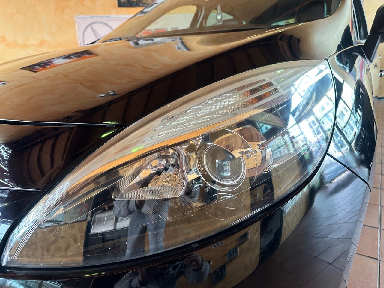 Renault Scénic XMod 1.5 dCi 110CV S&S Bose