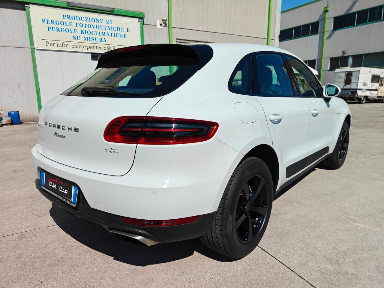 Porsche Macan 2.0 252cv pdk