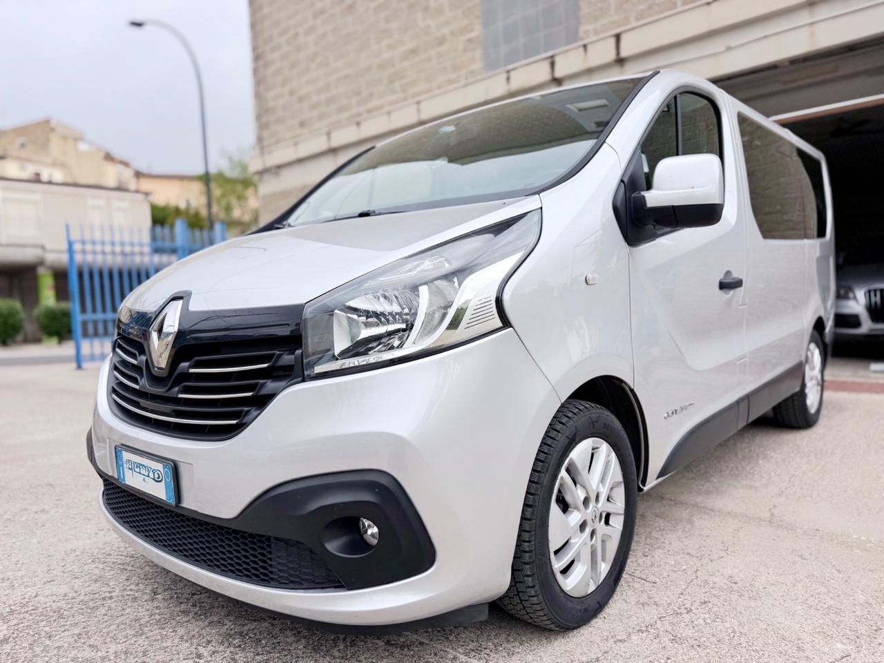 Renault Trafic 1.6 dCi biturbo 9p passo corto
