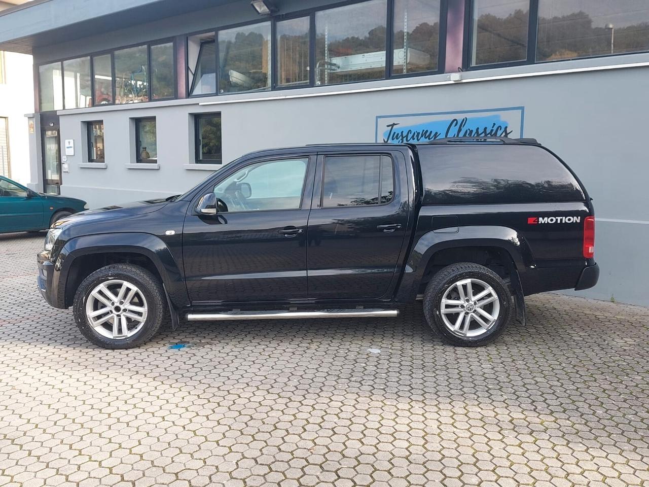 Volkswagen Amarok 3.0 V6 TDI 4MOTION BMT permanente aut. DC Comfortline