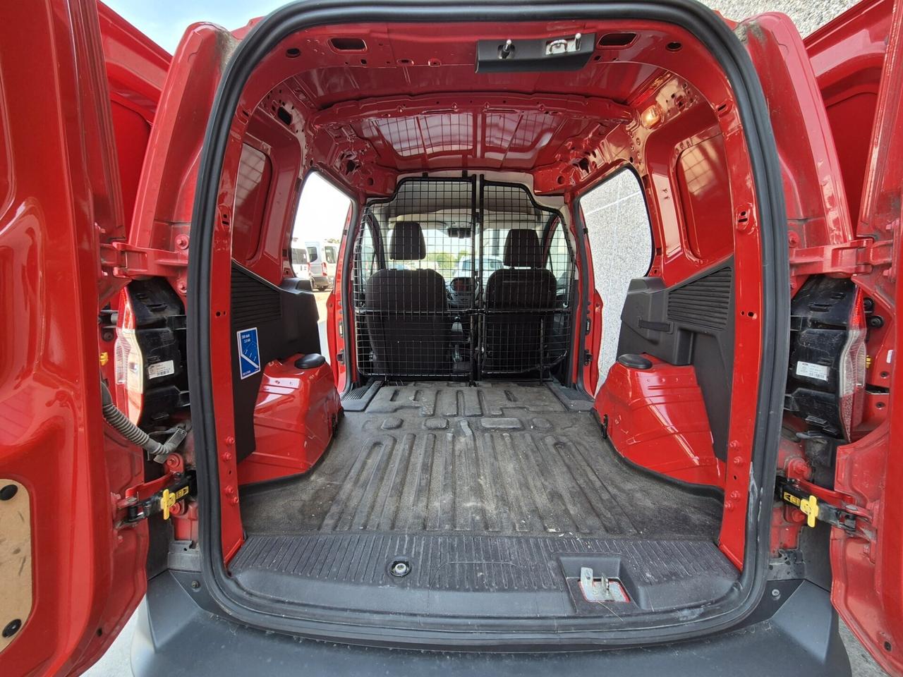 Ford Transit Courier 1.5 TDCi 100CV Autocarro doppia porta scorrevole