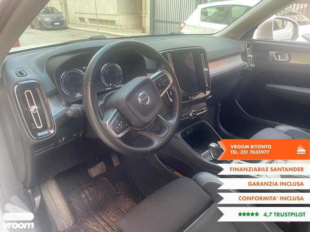VOLVO XC40 (2017-->) XC40 D3 Geartronic Momentu...