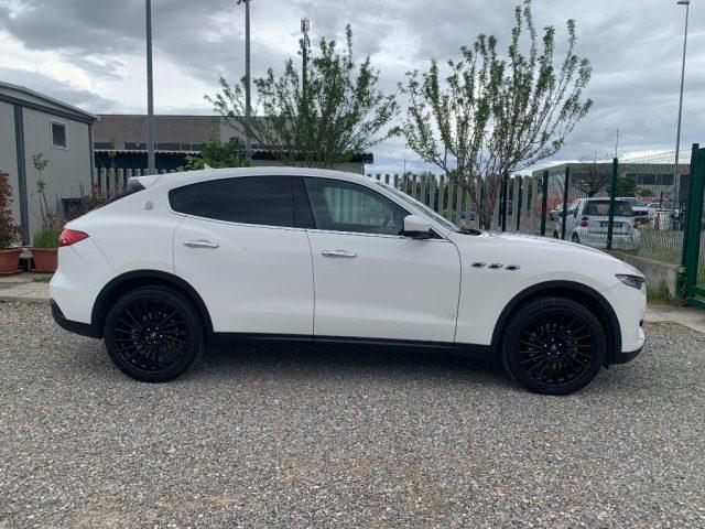 MASERATI Levante V6 Diesel 275 CV AWD