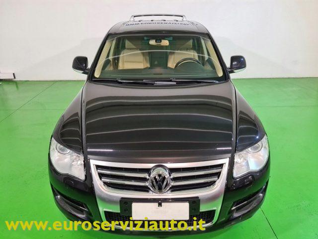 VOLKSWAGEN Touareg 3.0 V6 TDI DPF tiptronic Exclusive